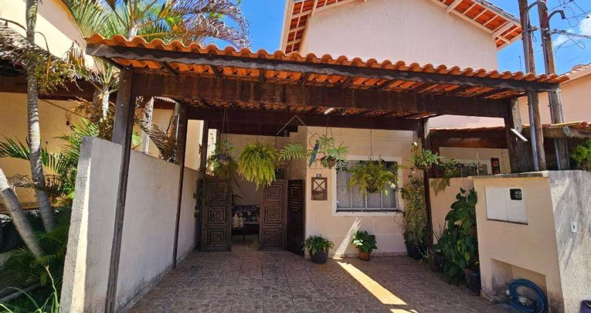 Casa à venda em Cotia, Jardim Petrópolis, com 2 quartos, com 55 m², Recanto das Graças 4