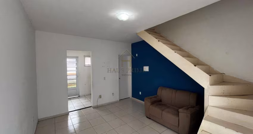 Casa à venda em Cotia, Chácara Tropical (Caucaia do Alto), com 2 quartos, com 50 m²