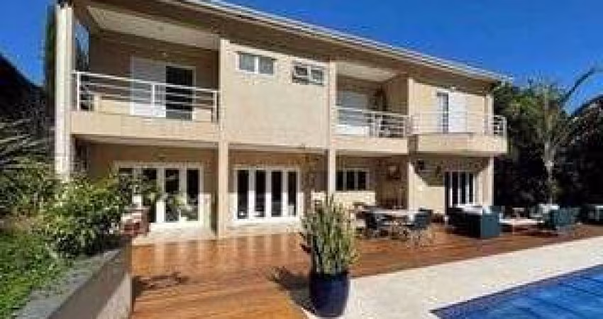 Casa Contemporânea com 5 Suítes Piscina Área Gourmet Quadra - Vila Santo Antônio