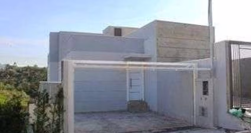 Sobrado Novo com 132m², 3 Dorm (1 Suíte), 2 Vagas, Porcelanato e Muito Espaço em