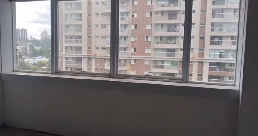 Montreal Plaza - Sala Comercial com 53 m², 2 Vagas e Excelente Localização em Ba