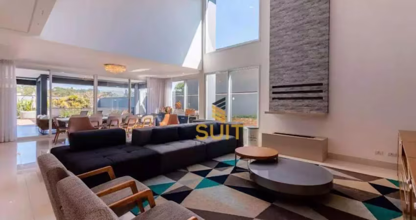 Campos do Conde - 520m², 4 Suítes, 4 Vagas e Espaço Gourmet com Piscina em Santana de Parnaíba/SP! Contato: Suit (11) 94584-8250