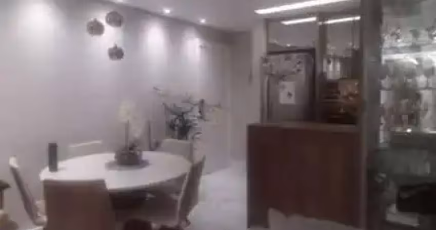 Essencialle Home Club - Apartamento com 70m², 2 Dorm (1 Suíte), 2 Vagas e Muito