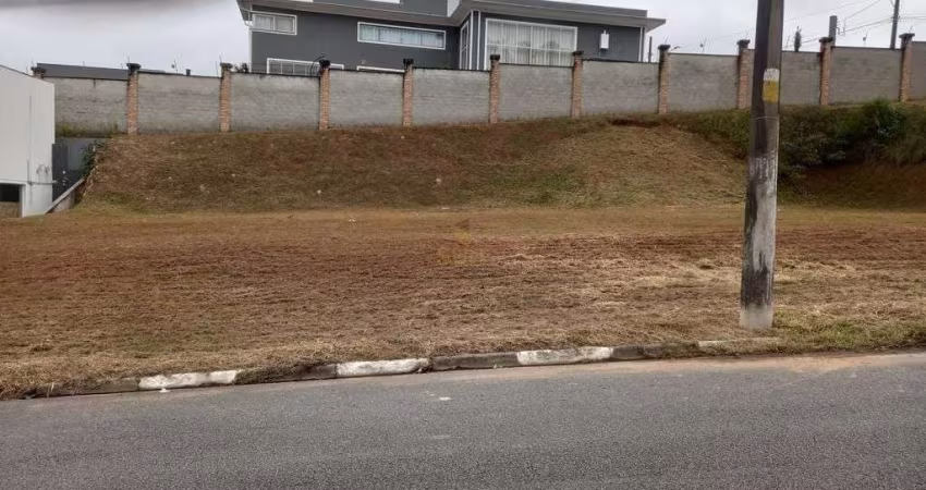 Beverly Terreno com 300 m² á Venda no Condomínio Beverly Hills em Jandira/SP! Co