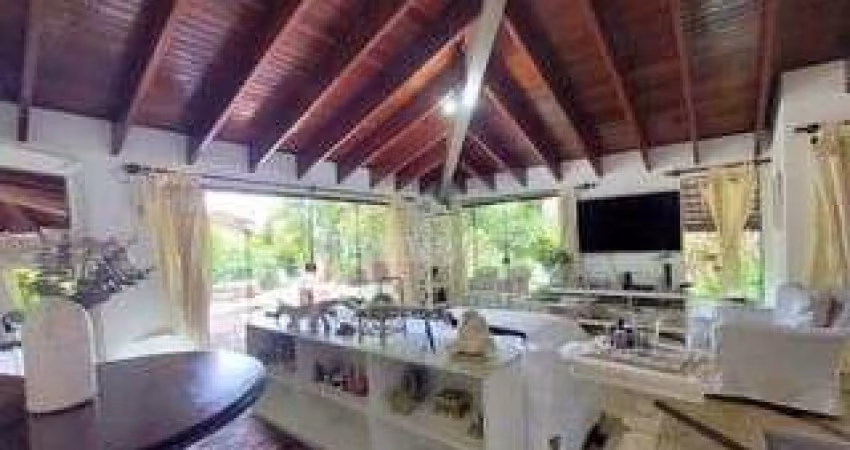 Casa com 370m², 4 Dorm (3 Suítes), 3 Vagas em Jandira/SP! Suit (11) 94584-8250