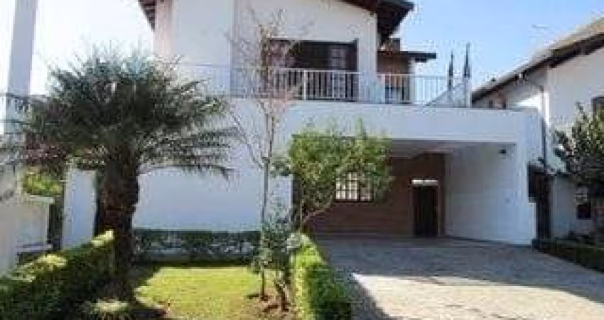 Residencial 6 - Casa de 400m² AC, 5 Dormitórios (2 Suites), Cozinha Ampla, Pisci