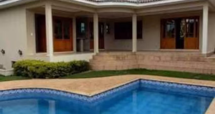 Residencial Zero - Casa com 440m², 4 Suítes, 3 Vagas e Ótimo Lazer com Piscina e
