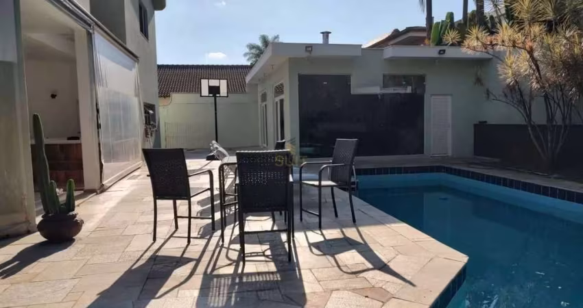 Residencial 02 - Casa com 700m², 4 Dorm(4 Suítes), 9 Vagas e Muíto Lazer na Área