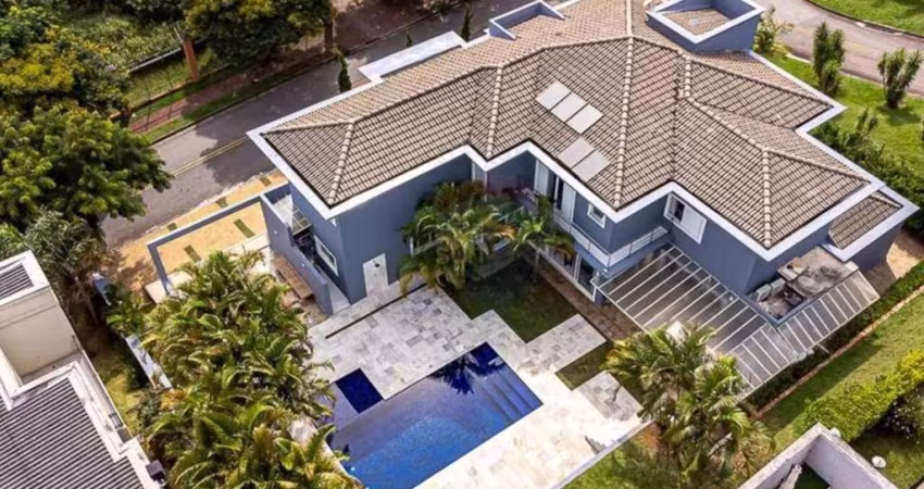 Burle Marx - Casa Mobiliada com, 5 Suítes, 10 Vagas, Piscina e Ótima Localização