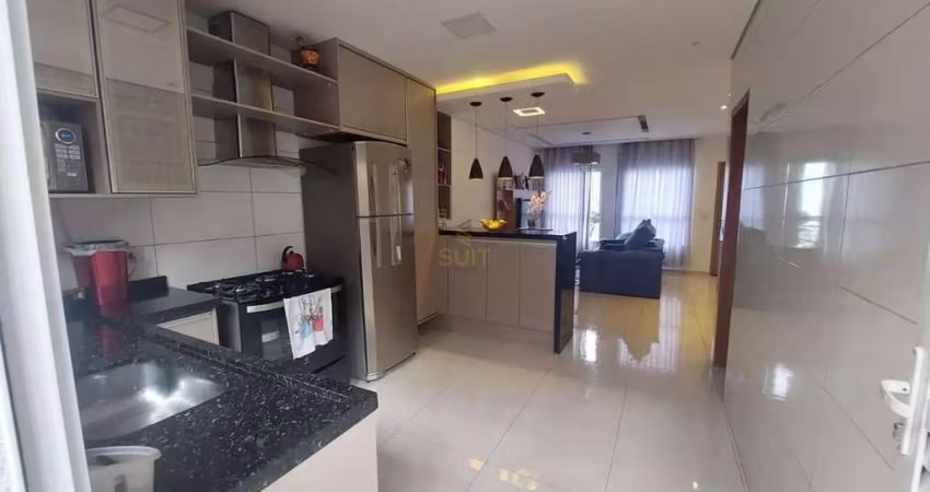 Solar Residence - Casa com 90m², 3 Dorm (1 Suíte), 2 Vagas, Churrasqueira e Muit