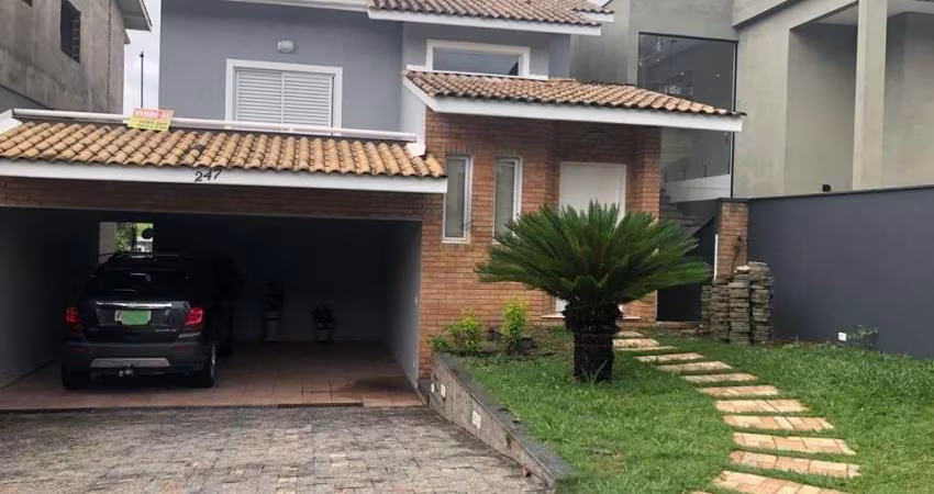 Nova Paulista - Casa com 220m², 3 Dorm (1 Suíte), 4 Vagas e Área Gourmet com Chu