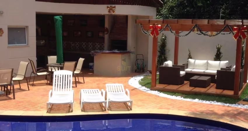 Parque Frondoso - Casa com 163m², 4 Dorms(2 Suítes), 2 Vagas, Quintal e Churrasq