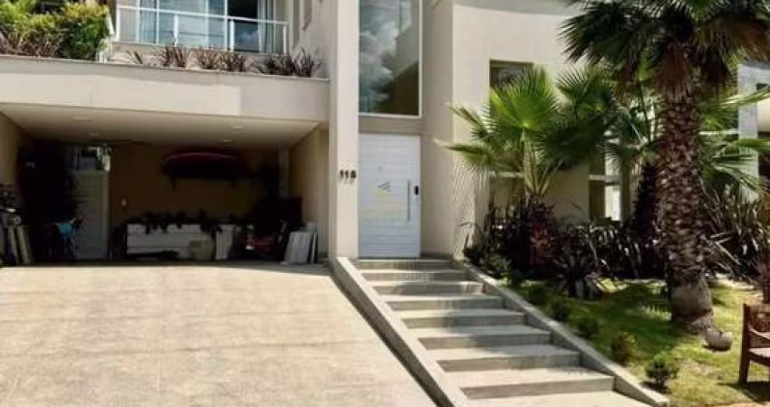 Gênesis I - Casa com 370m², 4 Suítes, 4 Vagas, Varanda e Closet em Santana de Pa