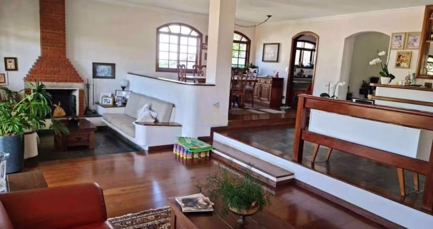 Casa com 3 dormitórios à venda, 360 m² por R$ 2.450.000 - Alphaville 04 - Santan