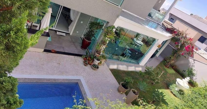 Casa com 5 dormitórios à venda, 552 m² por R$ 3.500.000 - New Ville - Santana de