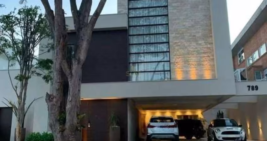 Alphaville 01 - Casa com 748m², 5 Suítes, 10 Vagas, Piscina, Churrasqueira, Lare
