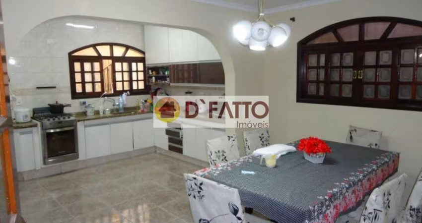 Sobrado com 3 dormitórios à venda, 150 m² por R$ 650.000,00 - Picanco - Guarulhos/SP
