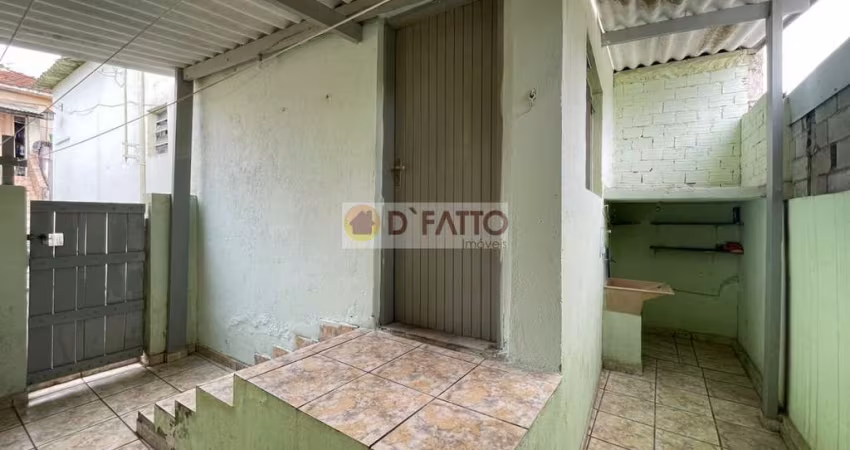 Casa Jd. Vila Galvão 1 dorm.