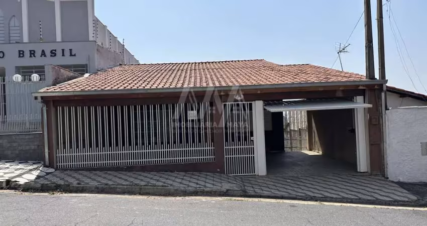 Casa para Venda em Sorocaba, Jardim Zulmira, 4 dormitórios, 2 suítes, 3 banheiros, 4 vagas