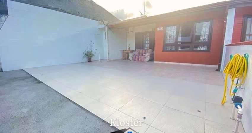 CASA A VENDA EM CONDOMINIO PRAIA DE LESTE