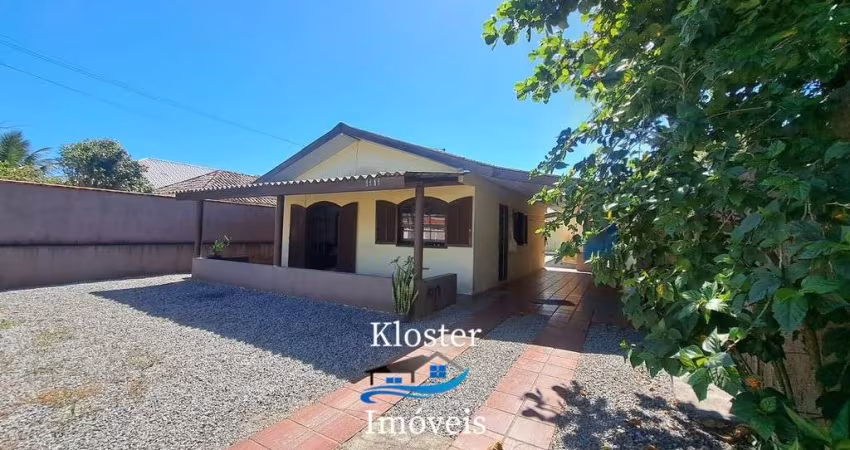 Casa Com 3 Quartos a Venda Balneário Shangrilá