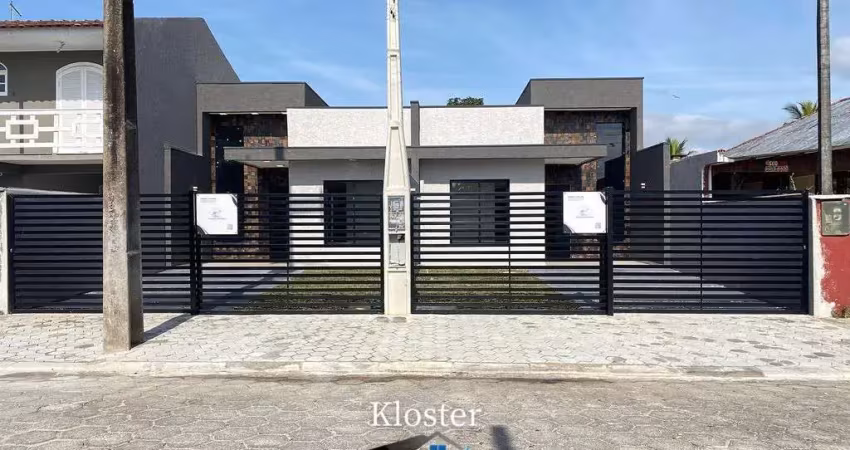 Casa com 3 quartos à venda na rua Amsterdan, 279, Costa Azul, Matinhos