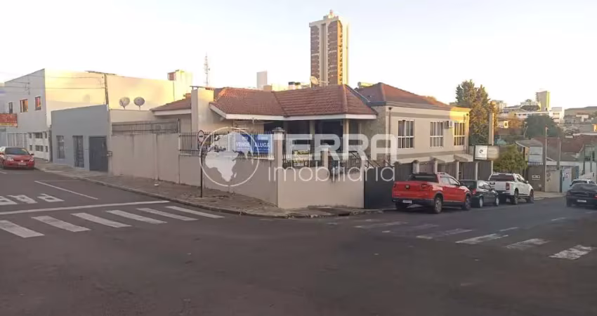 Casa com 4 quartos à venda na Rua Barão do Rio Branco, 545, Centro, Guarapuava