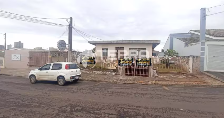 Casa com ótima metragem no bairro trianon, guarapuava - pr