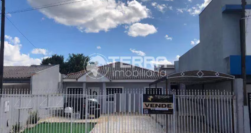 Ótima  oportunidade de casa na santa cruz - proxima a mercado e centro