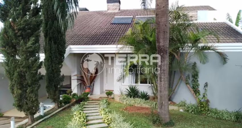 Casa à venda na Rua Quinze de Novembro, Centro, Guarapuava