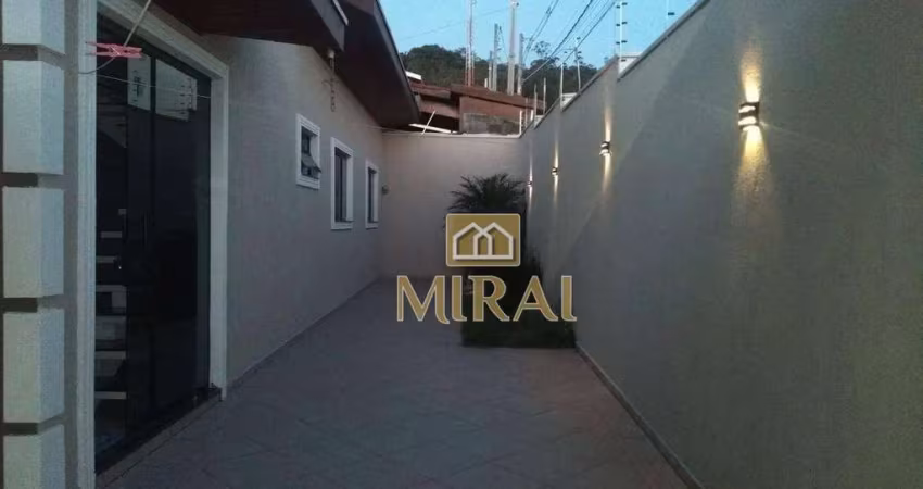 Sobrado com 3 dormitórios à venda, 200 m² por R$ 742.000,00 - Jardim Santa Júlia - São José dos Campos/SP