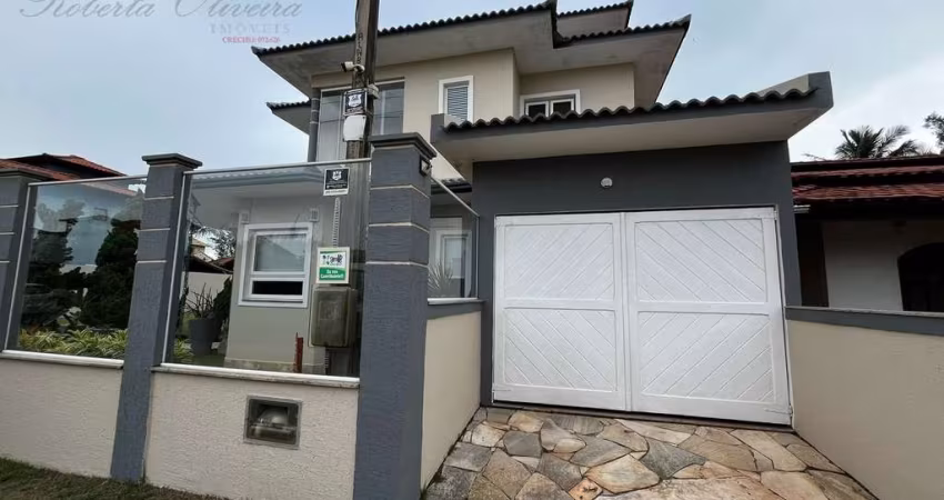 Casa de Condomínio em Long Beach (Tamoios)  -  Cabo Frio