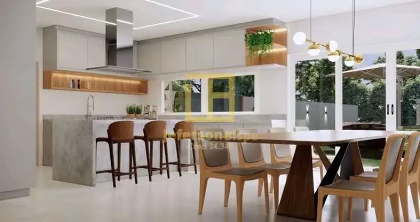 Casa 05 Dorm. ou + em Orla Norte  -  Porto Seguro