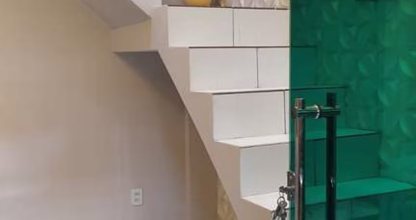 Casa Duplex na Sacramenta com quintal - apenas avista - não aceita financiamento