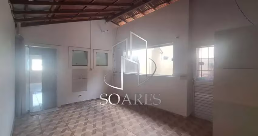 Antônio danúbio;casa com quintal e churrasqueira – ideal para viver bem!