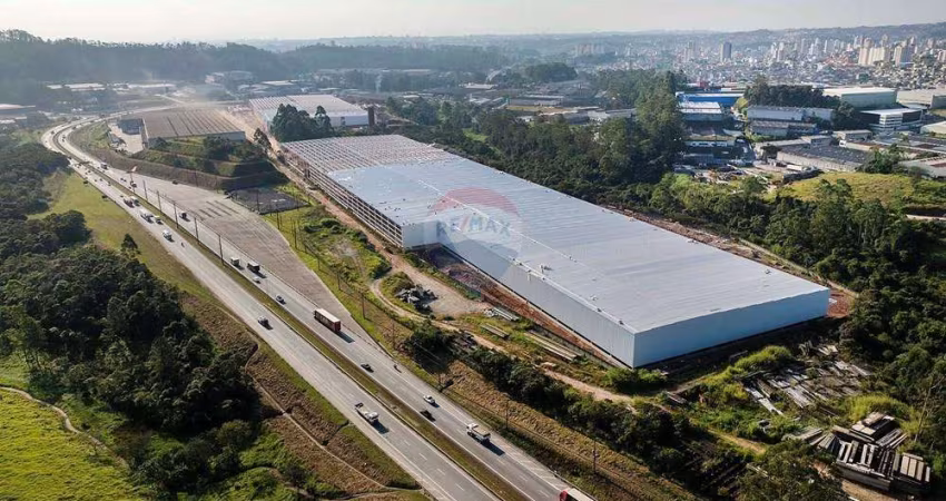 'Amplo Galpão Industrial em Mauá para Locação'