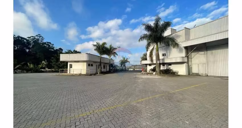 Barracão / Galpão / Depósito para alugar no Sertãozinho, Mauá 