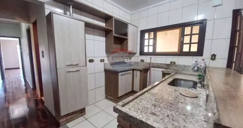 'Encontre Sua Casa dos Sonhos em Jardim Guapituba'