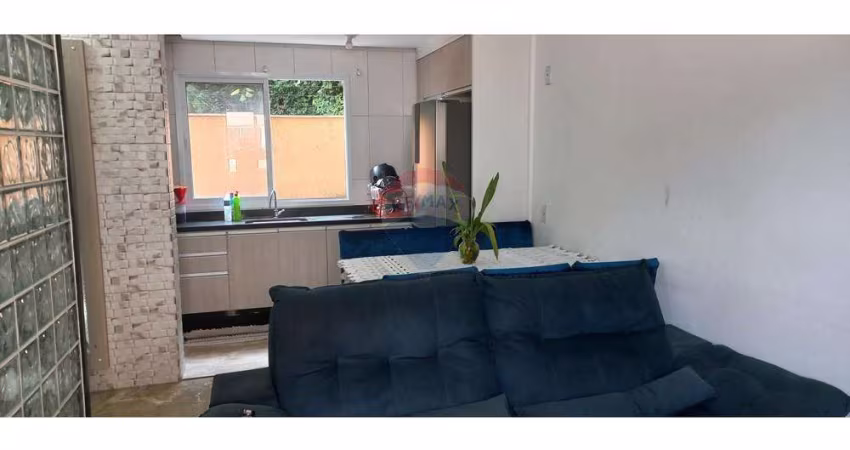 Casa a venda em Mauá (Próximo a Av. Itapark)