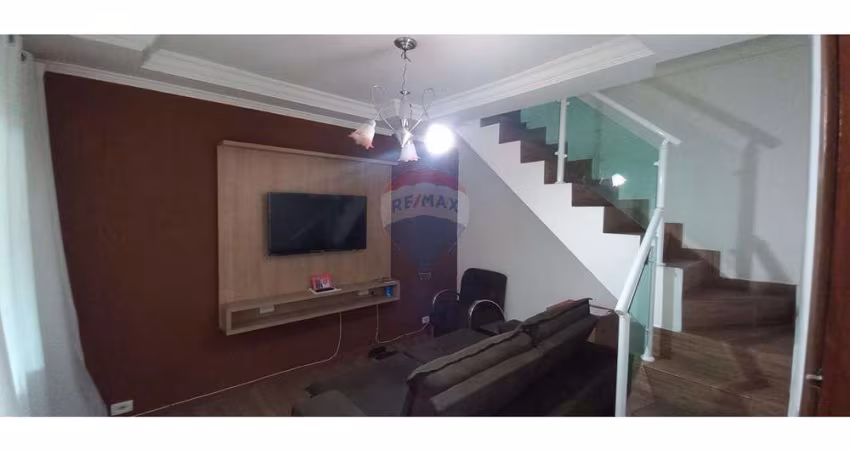 Sobrado à Venda no Jardim Camila – Excelente Oportunidade!