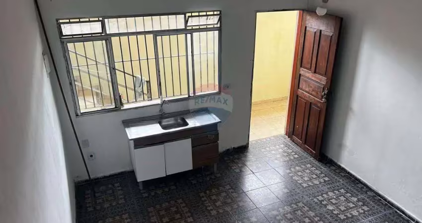 Casa com 3 quartos para alugar no Jardim Oratório, Mauá 