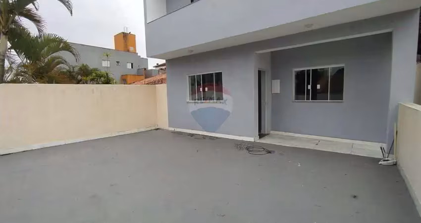 Casa com 2 quartos para alugar na Vila Dirce, Mauá 
