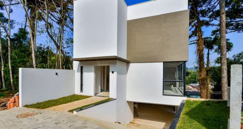 Casa com 4 quartos à venda na Travessa Taboão, Taboão, Curitiba
