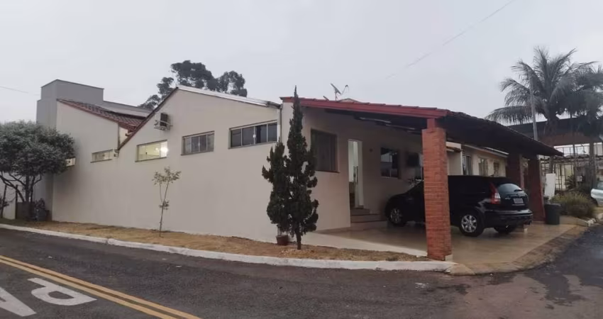 Casa à venda no bairro Residencial Solar Ville em Goiânia/GO