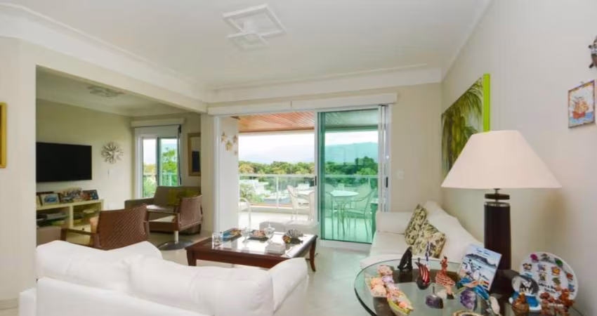 APARTAMENTO EM RIVIERA DE SÃO LOURENÇO.