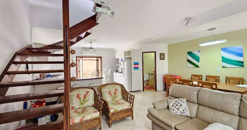 SOBRADO DE VILLAGIO NO BAIRRO MAITINGA