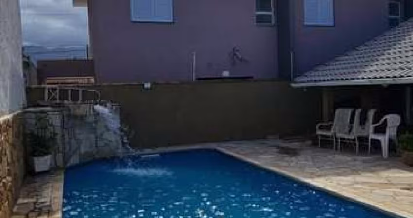 CASA PARA VENDA NO CENTRO BERTIOGA