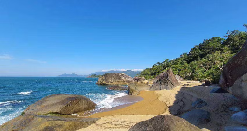 Praia dos Gatos à venda, 216.079,00 m² por R$ 10.000.000 - Praia do Gato - Ilhabela/SP