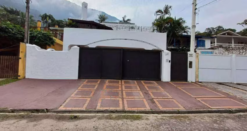 Casa com 5 dormitórios à venda, 497 m² por r$ 3.200.000,00 - guaecá - são sebastião/sp