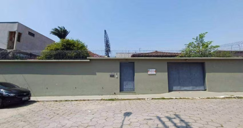 Casa com 4 dormitórios à venda, 348 m² por R$ 1.500.000,00 - Pontal da Cruz - São Sebastião/SP
